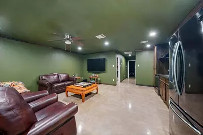 32956 Londonderry Drive, Waller, TX 77484 - Photo 10