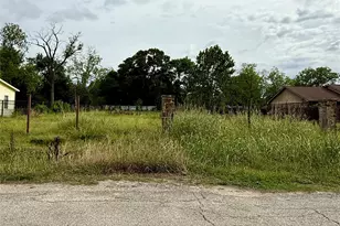 779 Pickering, Houston, TX 77091 - Photo 1