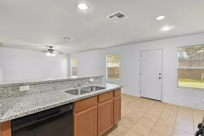 822 Grand Plains Drive, Houston, TX 77090 - Photo 10