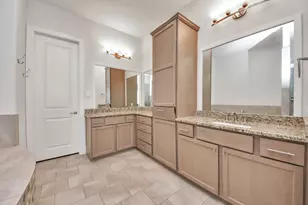 2606 Madeline Grove Dr, Houston, TX 77008 - Photo 26