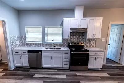 102 Marsden St #4, Houston, TX 77011 - Photo 12