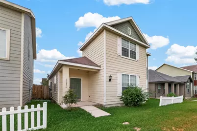 10876 S Lake Mist Lane, Willis, TX 77318 - Photo 2