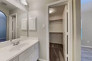 12402 Santiago Cove Ln, Houston, TX 77041 - Photo 18