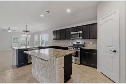 23611 Eldarica Pines Court, The Woodlands, TX 77375 - Photo 4