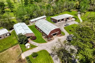 714 Superior Rd, Magnolia, TX 77354 - Photo 1