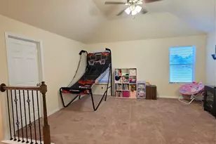 2325 Garden Square Path, Spring, TX 77386 - Photo 10