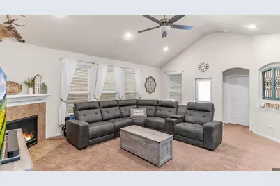 2325 Garden Square Path, Spring, TX 77386 - Photo 6