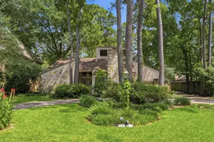 6611 Rippling Hollow Dr, Spring, TX 77379 - Photo 2