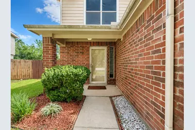 12707 Sandbur Valley Way, Houston, TX 77045 - Photo 6