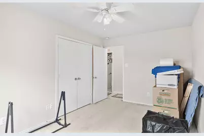 12707 Sandbur Valley Way, Houston, TX 77045 - Photo 24