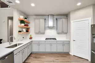 12505 Walmgate Ct, Houston, TX 77047 - Photo 14
