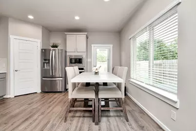 12505 Walmgate Court, Houston, TX 77047 - Photo 12