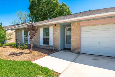 2793 Wood Hollow Drive, League City, TX 77573 - Photo 4