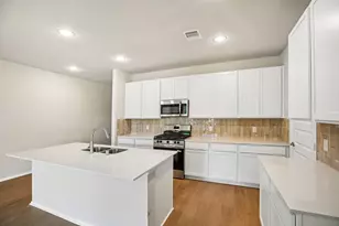 31302 Cass River Ln, Waller, TX 77484 - Photo 6