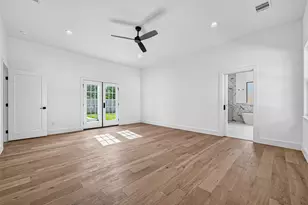 4802 Hummingbird St, Houston, TX 77035 - Photo 20