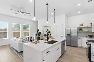 866 Rachel St, Houston, TX 77091 - Photo 12