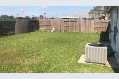 12211 Windsor Bay Court, Tomball, TX 77375 - Photo 14