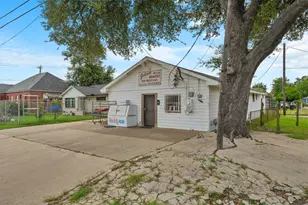 2915 Kashmere St, Houston, TX 77026 - Photo 4
