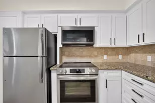 6547 Bayou Glen Rd, Houston, TX 77057 - Photo 34