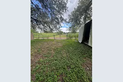 308 W Hill Avenue, Alice, TX 78332 - Photo 32