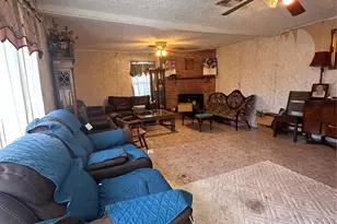 308 W Hill Ave, Alice, TX 78332 - Photo 2