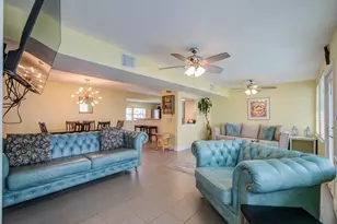 21225 Gulf Dr, Galveston, TX 77554 - Photo 1