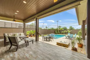 1123 Du Barry Ln, Houston, TX 77018 - Photo 2