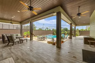 1123 Du Barry Ln, Houston, TX 77018 - Photo 26