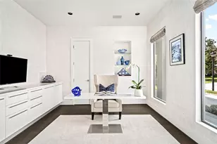 3703 Wroxton Rd, West University Place, TX 77005 - Photo 4