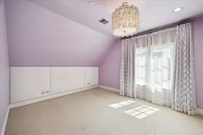 601 Lindenwood Drive, Houston, TX 77024 - Photo 26