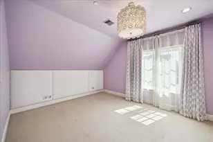 601 Lindenwood Dr, Houston, TX 77024 - Photo 26