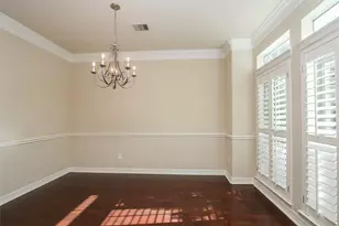 11722 Spriggs Way, Houston, TX 77024 - Photo 8