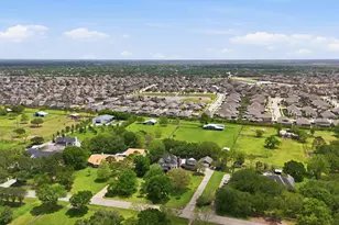 1301 W Viejo Dr, Friendswood, TX 77546 - Photo 48