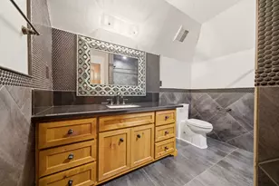 1301 W Viejo Dr, Friendswood, TX 77546 - Photo 28