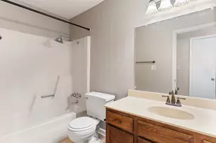 2208 Gontier Dr, Bay City, TX 77414 - Photo 20