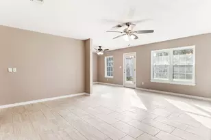 2208 Gontier Dr, Bay City, TX 77414 - Photo 6