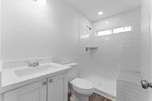 1507 N Durham Dr, Houston, TX 77008 - Photo 26