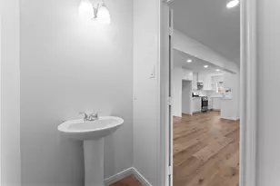 1507 N Durham Dr, Houston, TX 77008 - Photo 10