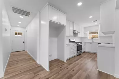 1507 N Durham Drive, Houston, TX 77008 - Photo 12