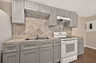 4203 Polk St, Houston, TX 77023 - Photo 10
