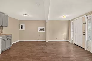 4203 Polk St, Houston, TX 77023 - Photo 6