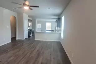2934 Lawrence Pk Ct, Conroe, TX 77304 - Photo 2