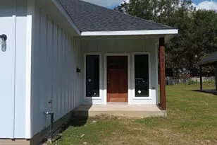 551 White Oak Dr, Houston, TX 77336 - Photo 2