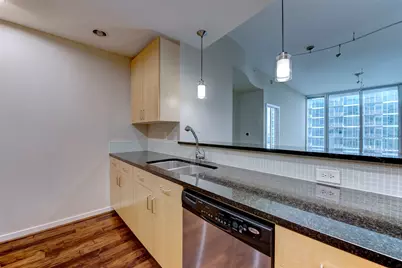 5925 Almeda Road #2214, Houston, TX 77004 - Photo 4
