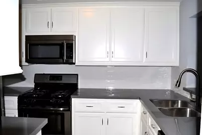 2810 Grants Lake Boulevard #1204, Sugar Land, TX 77479 - Photo 8