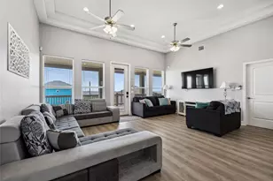 115 Ocean Shores Dr, Port Bolivar, TX 77650 - Photo 6