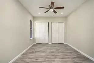 2701 3rd Ave N, Texas City, TX 77590 - Photo 22
