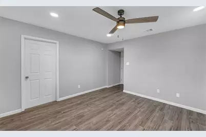 8619 Pottinger Drive, Houston, TX 77083 - Photo 14