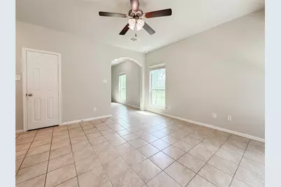 105 Camelot Place Court, Conroe, TX 77304 - Photo 14
