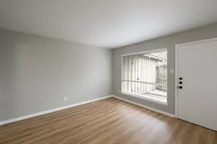 1529 Wirt Rd, Houston, TX 77055 - Photo 4